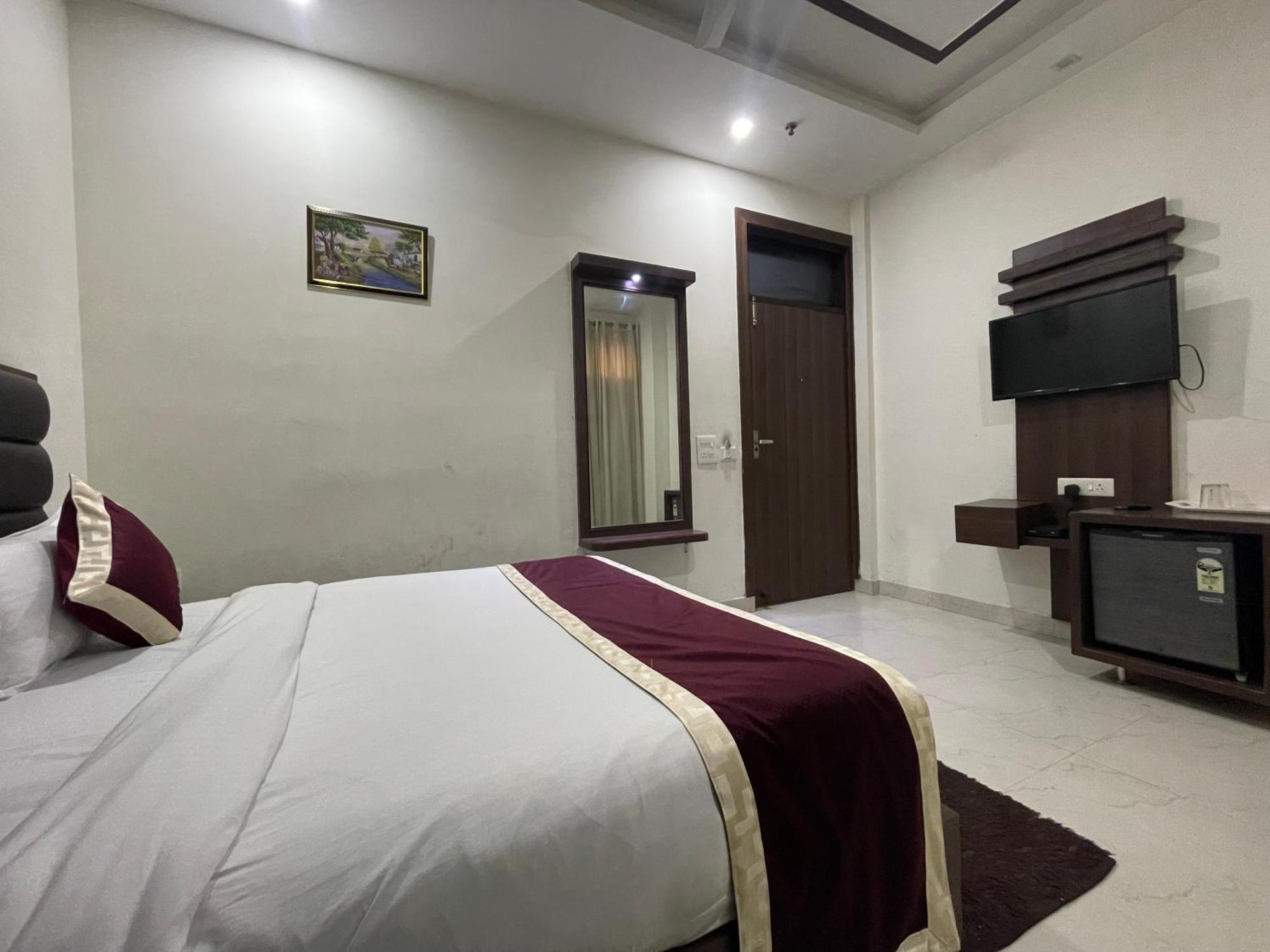 Hotel Opal Courtyard Agra  Exterior photo