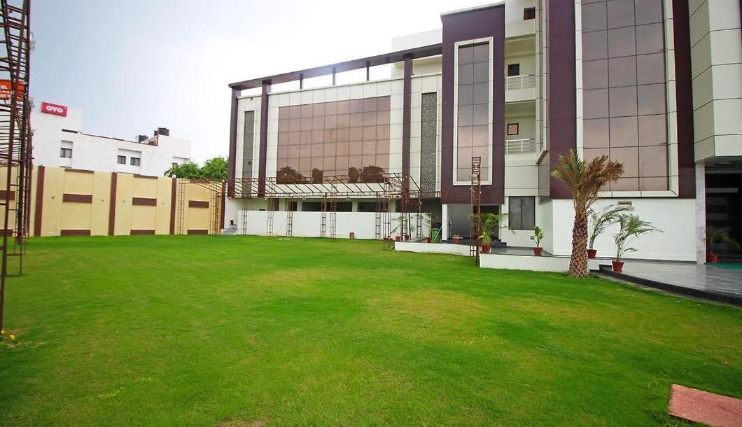 Hotel Opal Courtyard Agra  Exterior photo